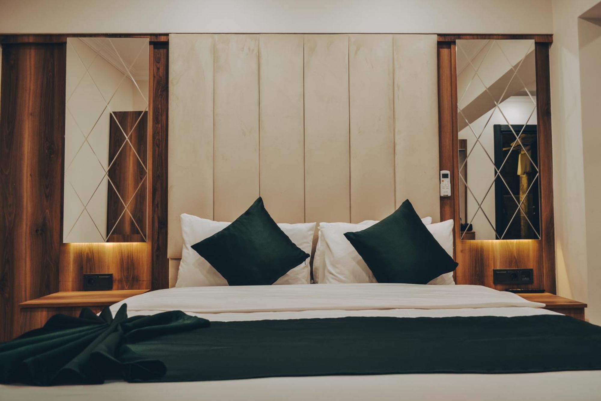 Galata Master Hotel Istanbul Bagian luar foto