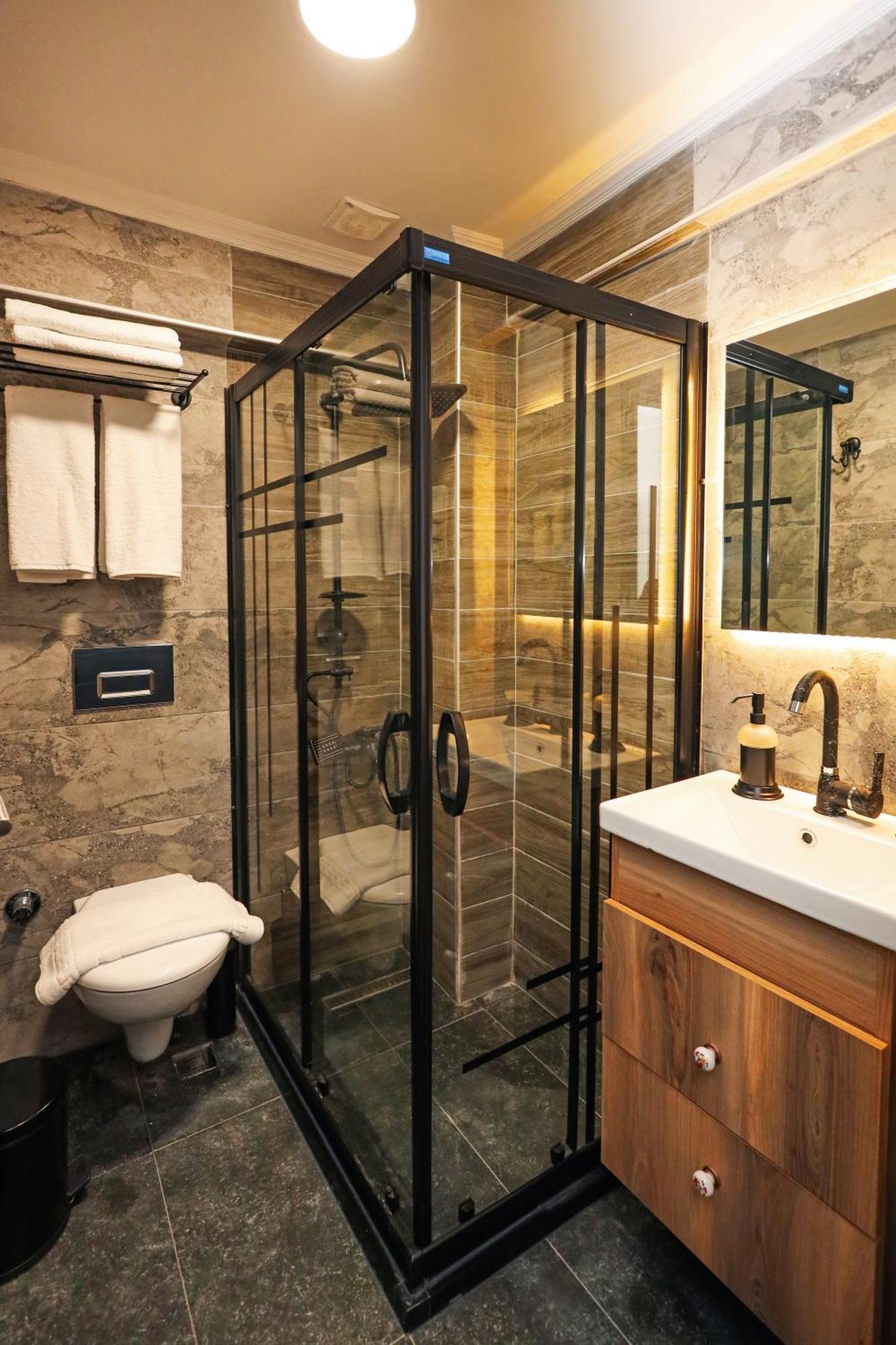 Galata Master Hotel Istanbul Bagian luar foto